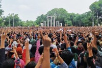 সরকার-পতনের-এক-দফা-দাবি--বৈষম্যবিরোধী-ছাত্র-আন্দোল