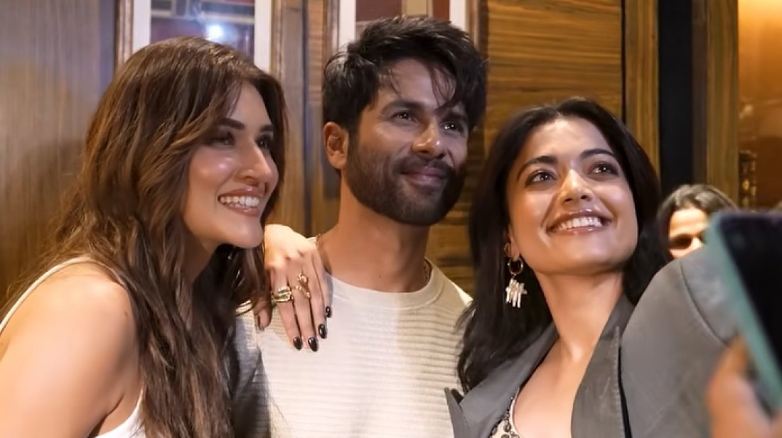 কৃতি ও রাশমিকাকে নিয়ে উভয় সংকটে শাহিদ কাপুর