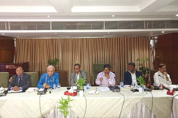 ‘এস আলম’ দেশি নাকি বিদেশি কোম্পানি, তা স্পষ্ট নয়: বদিউল আলম মজুমদার