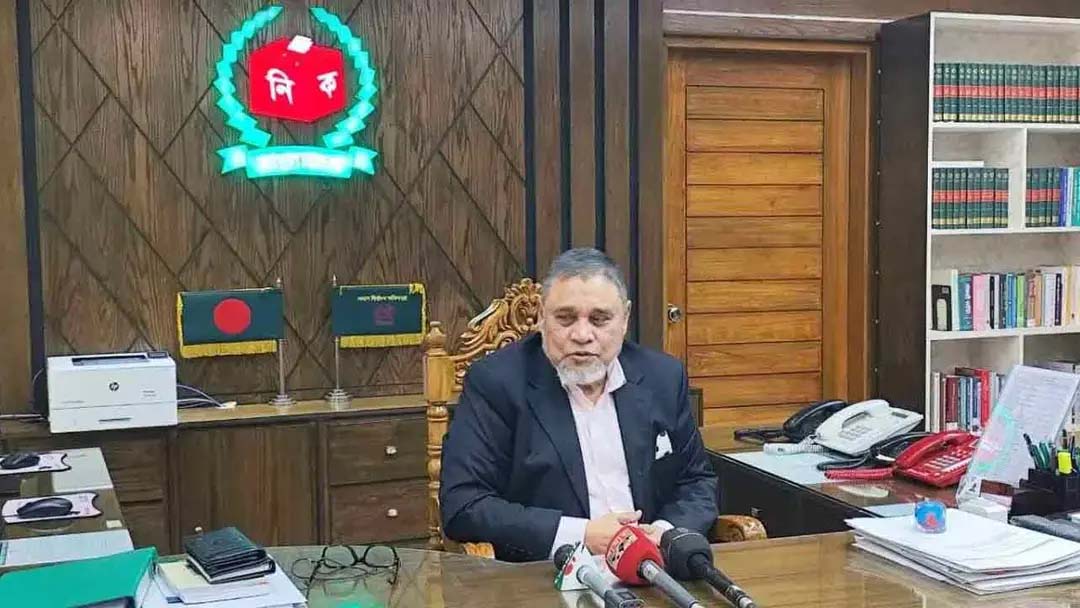 স্থানীয় সরকার নির্বাচনে দলগুলোর সহযোগিতা চান সিইসি