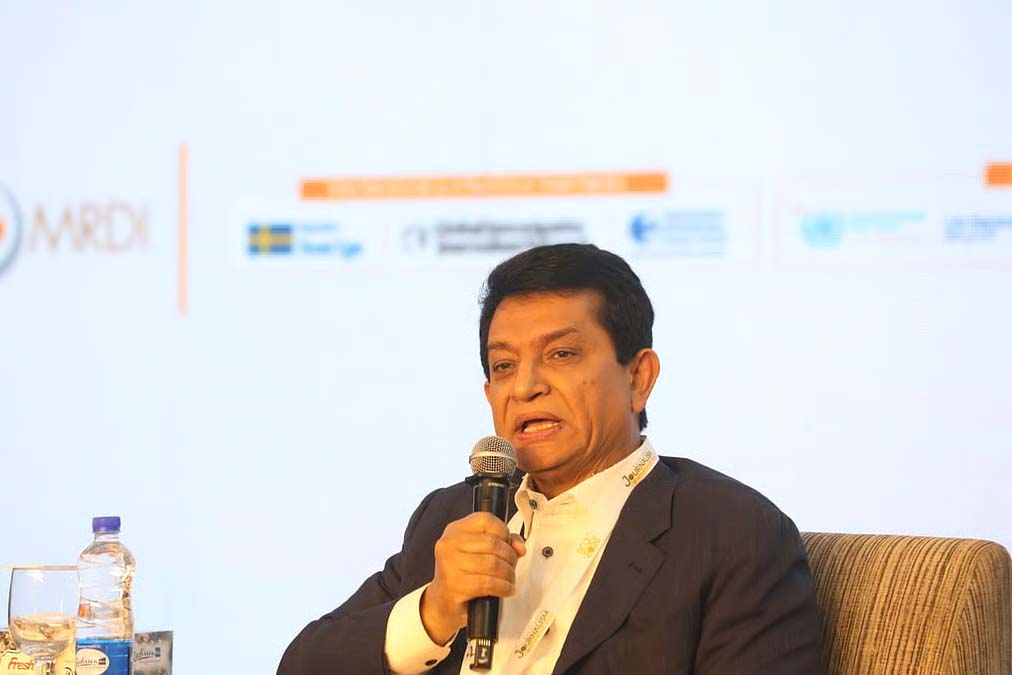 যার বিরুদ্ধে সংবাদ হবে, প্রথম ফোনটাই আসে আমার কাছে: এ কে আজাদ