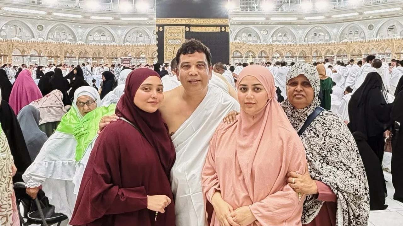 প্রথমবার যখন কাবা ঘরের ওপর আমার দৃষ্টি পড়ল, আমি স্তব্ধ হয়ে গেলাম: আশনা হাবিব ভাবনা