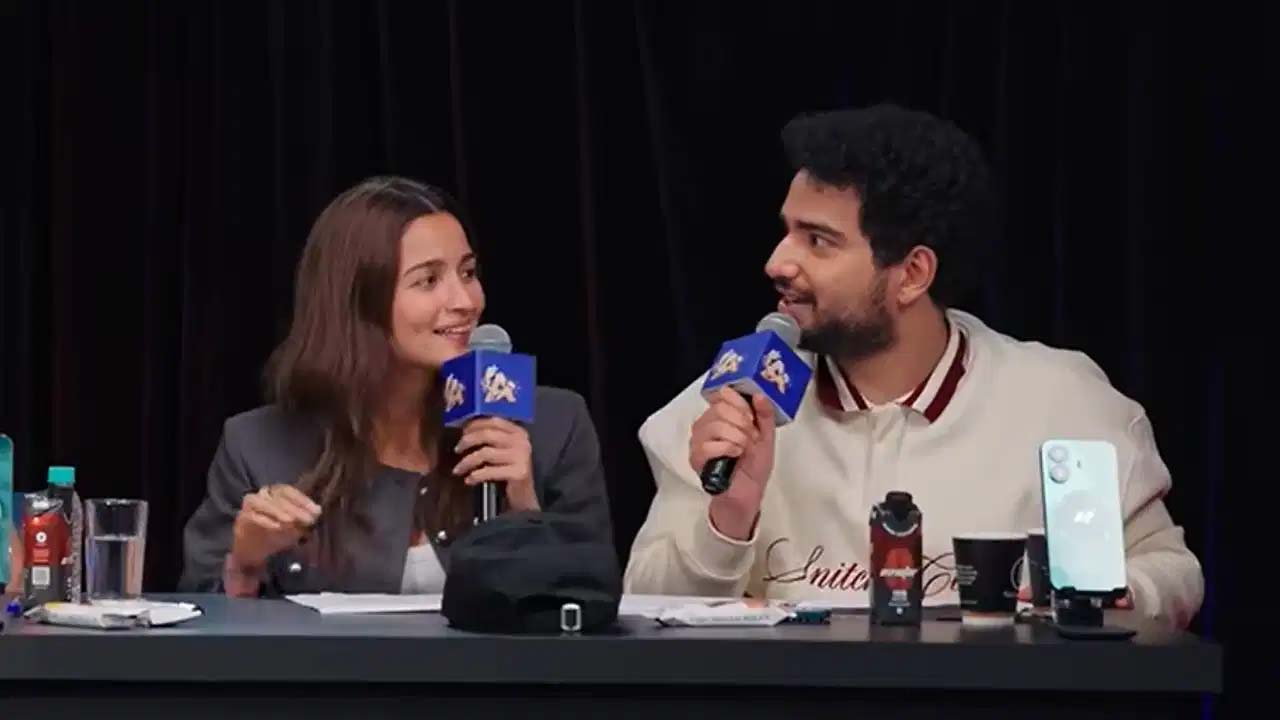 বিতর্কিত সঞ্চালকের শোতে গিয়ে ‘অপমানিত‘ আলিয়া ভাট