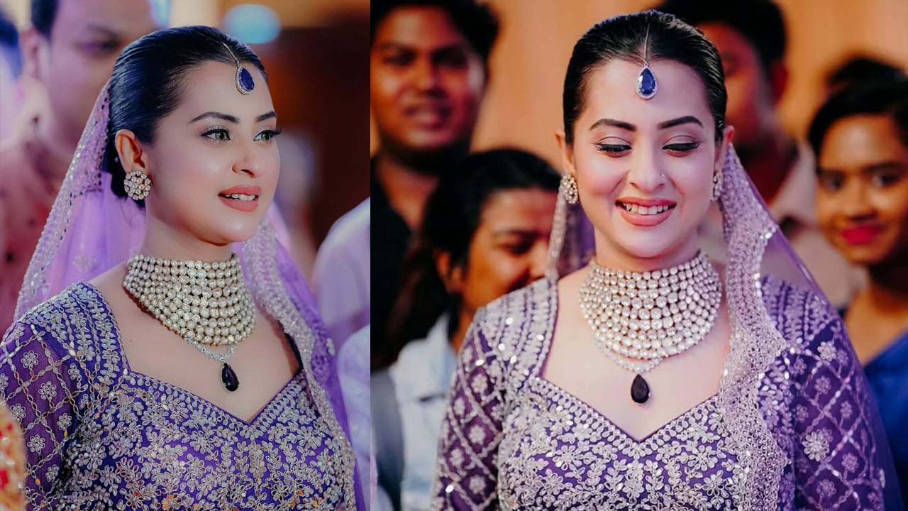 বিয়ের সাজে হাস্যোজ্জ্বল বুবলীর এমন রূপে মুগ্ধ তার ভক্তরাও