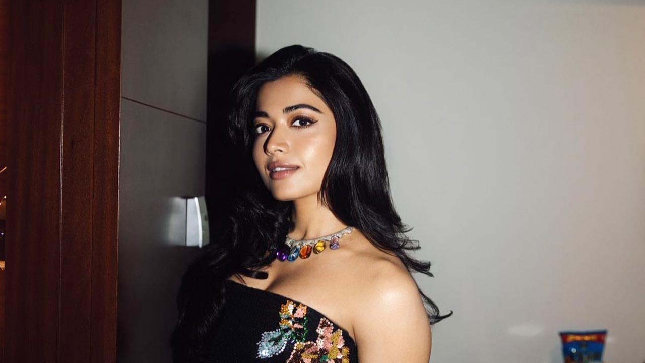 ‘ককটেল টু’ ছবিতে ১৫ কোটি টাকা পারিশ্রমিক নিলেন রাশমিকা