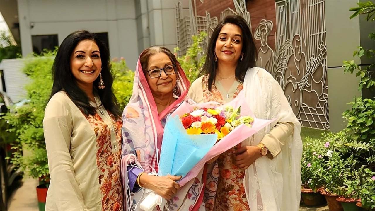 আত্মীয়-স্বজন ও কাছের মানুষেরা সবাই আসছে, শুভেচ্ছা জানাচ্ছে: জন্মদিনে জানালেন দিলারা জামান