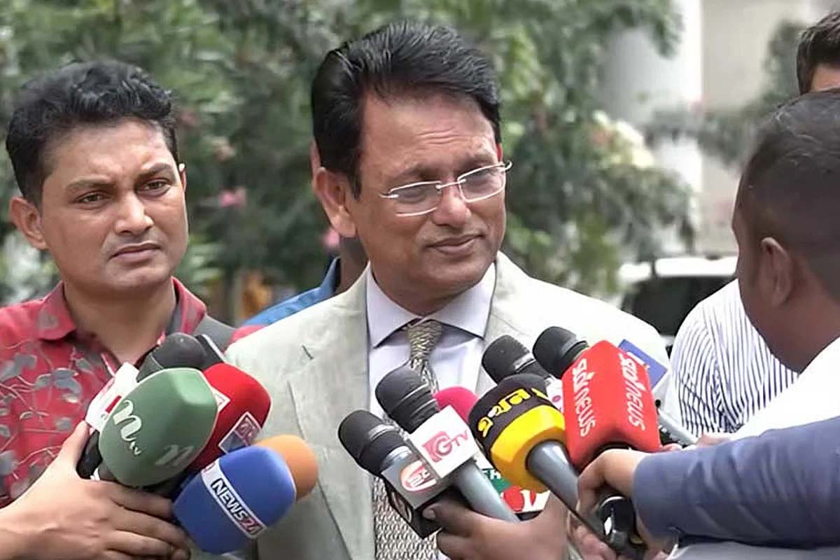 শিক্ষামন্ত্রী বললেন, বাংলা-ইতিহাস-দর্শন বাদের খবরটি ‘ভিত্তিহীন’