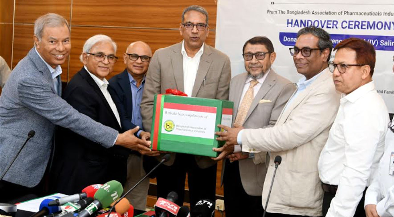 বিশ্বের ১৪০টি দেশে রপ্তানি হচ্ছে বাংলাদেশের ওষুধ : স্বাস্থ্যমন্ত্রী