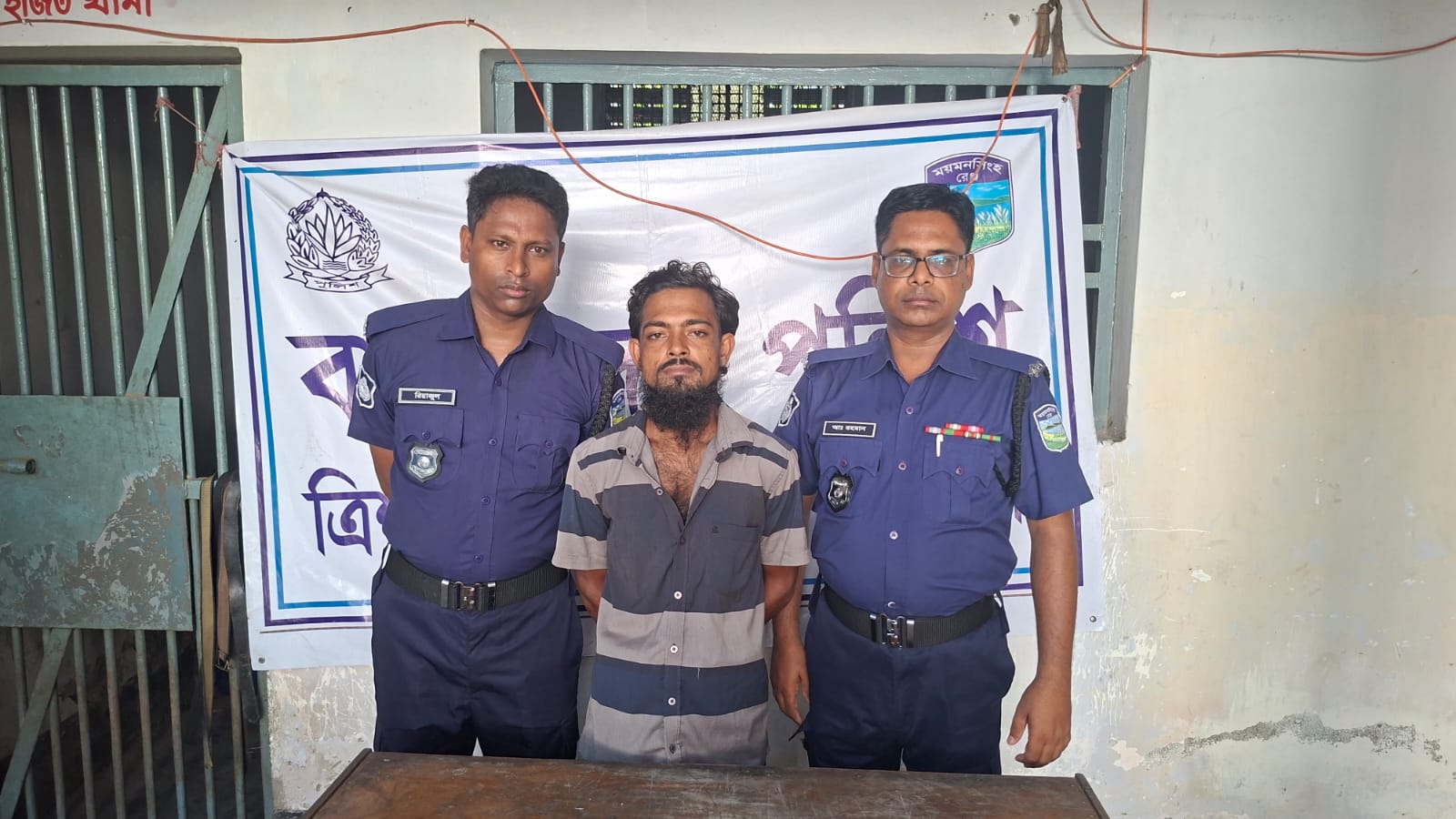ত্রিশালে মাদকাসক্ত ছেলের নির্যাতনে অতিষ্ঠ বৃদ্ধ বাবা-মা, ৩ মাসের কারাদন্ড