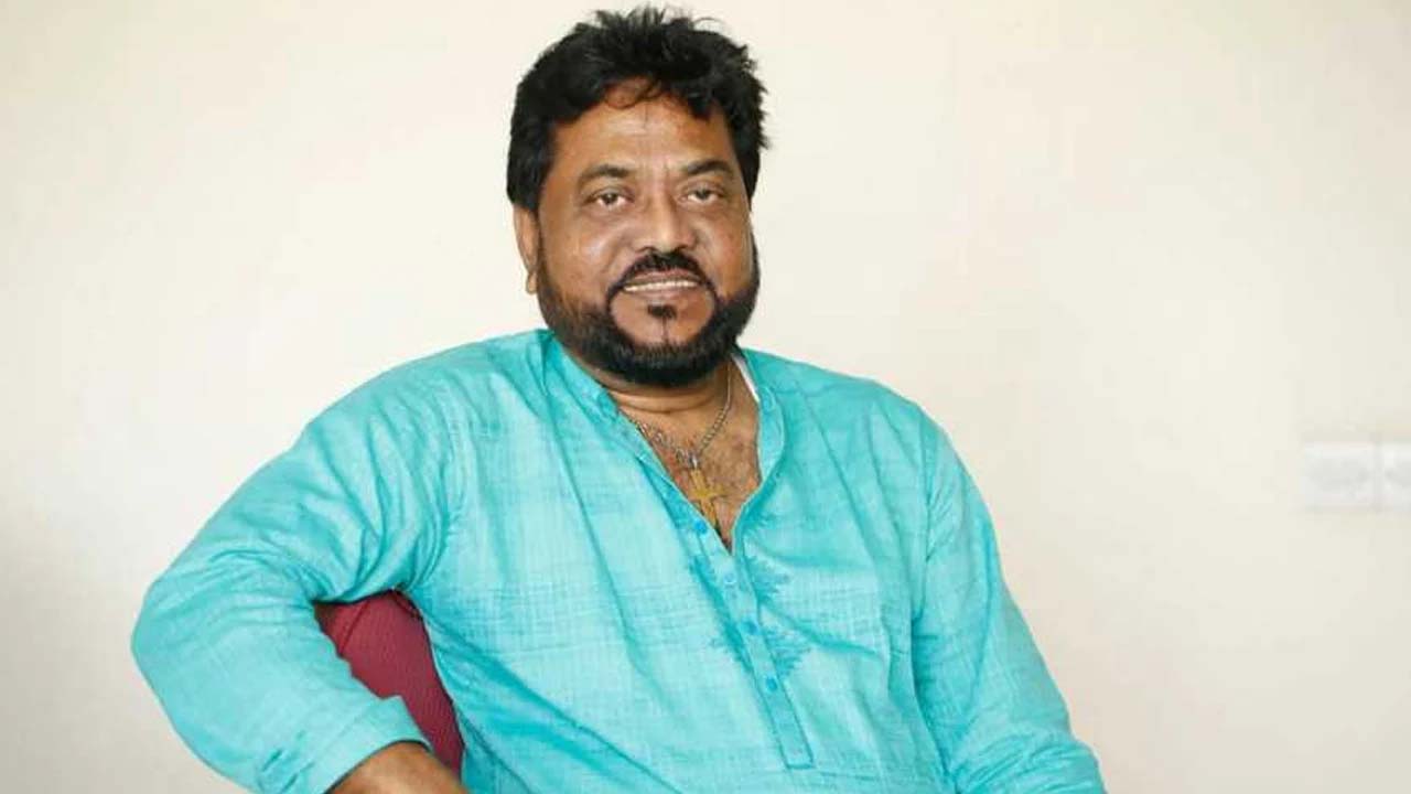 ‘প্লেব্যাক সম্রাট’ এন্ড্রু কিশোরকে হারানোর দিন আজ