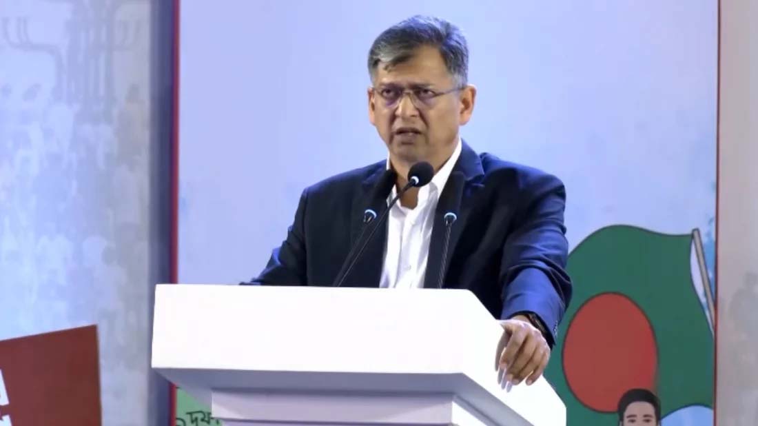 জুলাই চেতনা নিয়ে ব্যবসা কাম্য নয়: স্বরাষ্ট্রমন্ত্রী