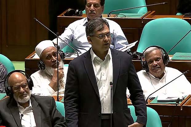 ফ্যাসিবাদী সরকার মসজিদের নামে যা করেছে, সেটা গর্হিত কাজ: সংসদে স্বরাষ্ট্রমন্ত্রী
