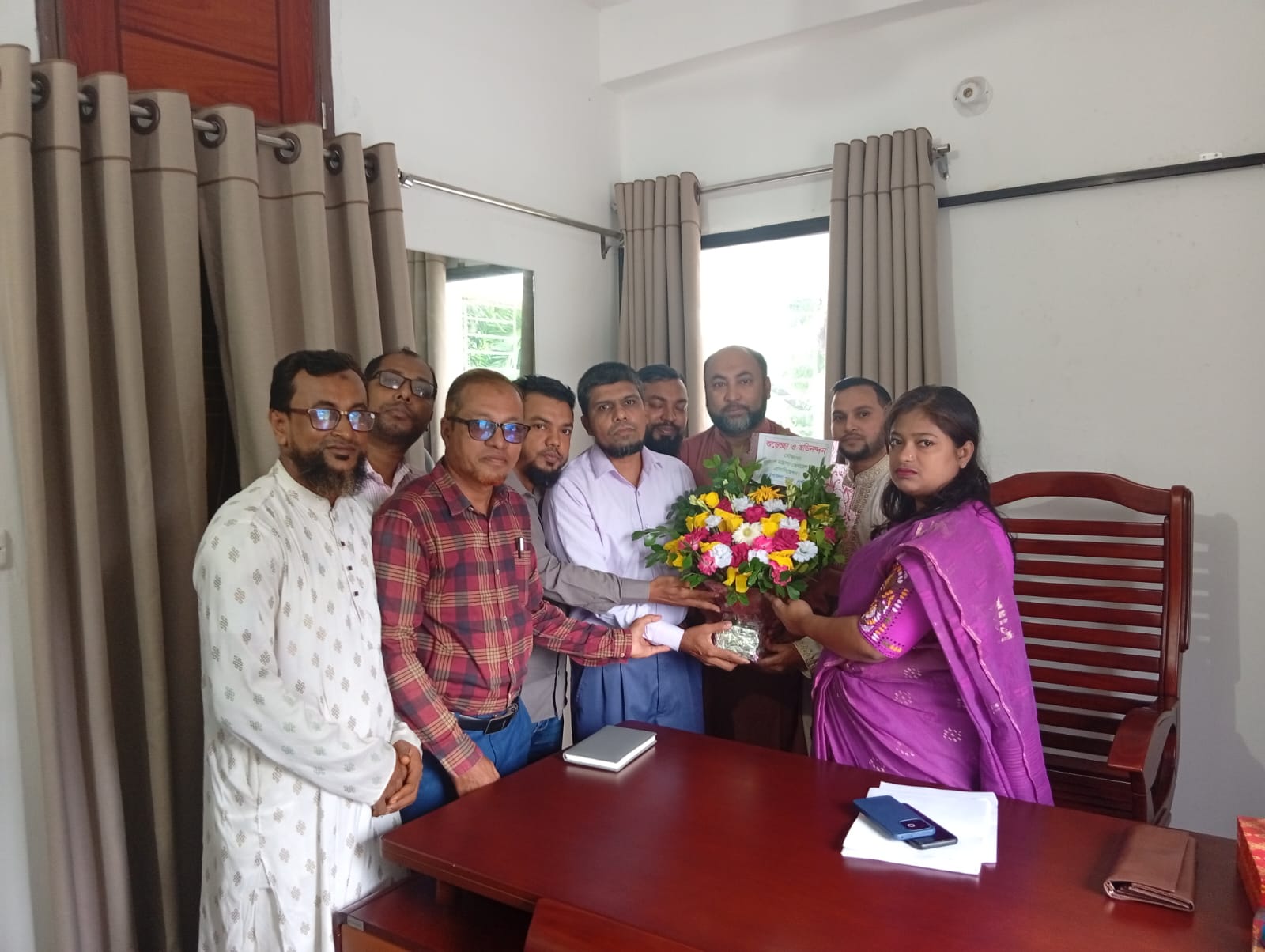 চন্দ্রগঞ্জ উপজেলা নির্বাহী অফিসারের সাথে বাংলাদেশ মাদ্রাসার জেনারেল টিচার্স এসোসিয়েশনের মতবিনিময়