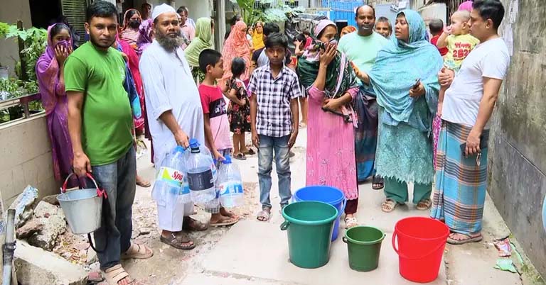 তীব্র পানি সংকটে মিরপুরবাসি, ভোগান্তি চরমে