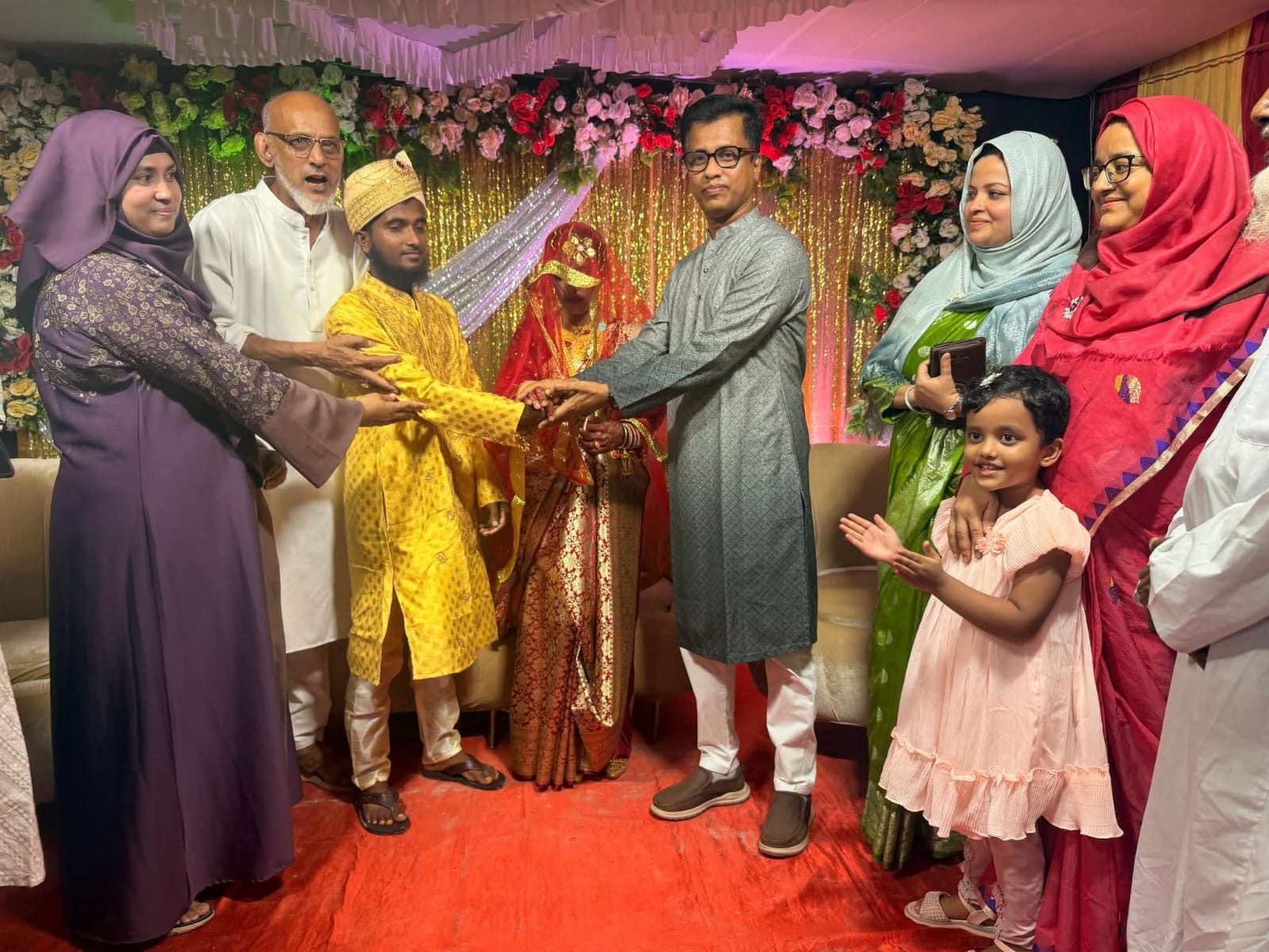 বাবা নেই, তবু থেমে থাকেনি বিয়ে ,অভিভাবক হলেন জেলা প্রশাসক পিরোজপুর