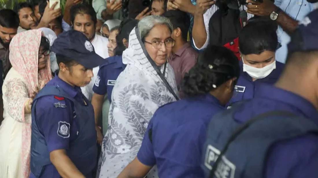 চোখের জলে স্বামীকে শেষ বিদায় জানালেন দীপু মনি, ফিরলেন কারাগারে