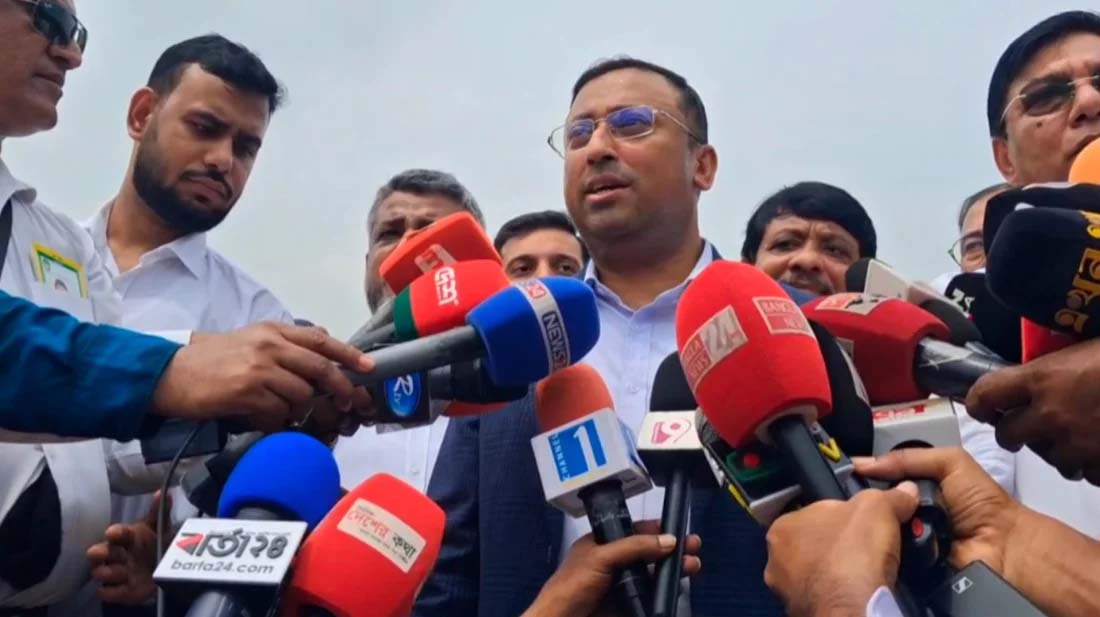 তাড়াহুড়া নয়, জাতীয় স্বার্থের ভিত্তিতে উপযুক্ত সময়ে ভারত সফর