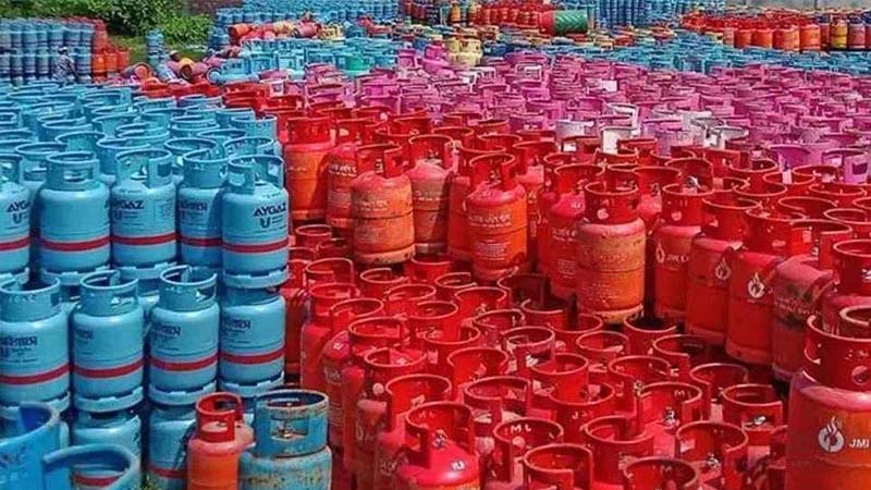 ১২ কেজি এলপিজির নতুন খুচরা মূল্য ১৫৯৮ টাকা নির্ধারণ
