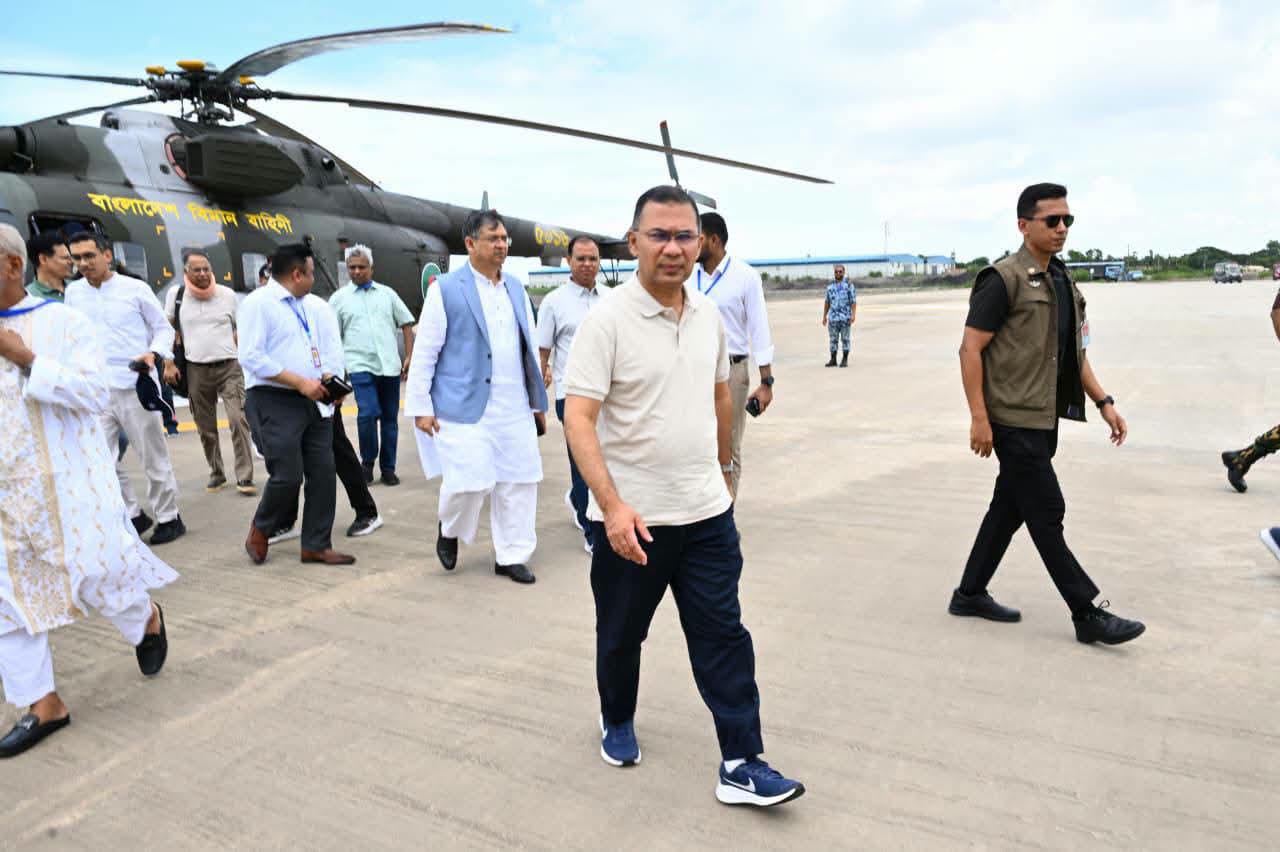 মাতারবাড়ি গভীর সমুদ্রবন্দর ও কয়লা বিদ্যুৎ প্রকল্প পরিদর্শনে প্রধানমন্ত্রী তারেক রহমান