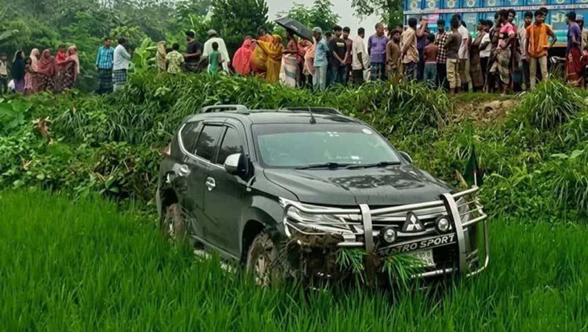 বগুড়ায় প্রতিমন্ত্রীর গাড়ির ধাক্কায় আহত নারীর মৃত্যু
