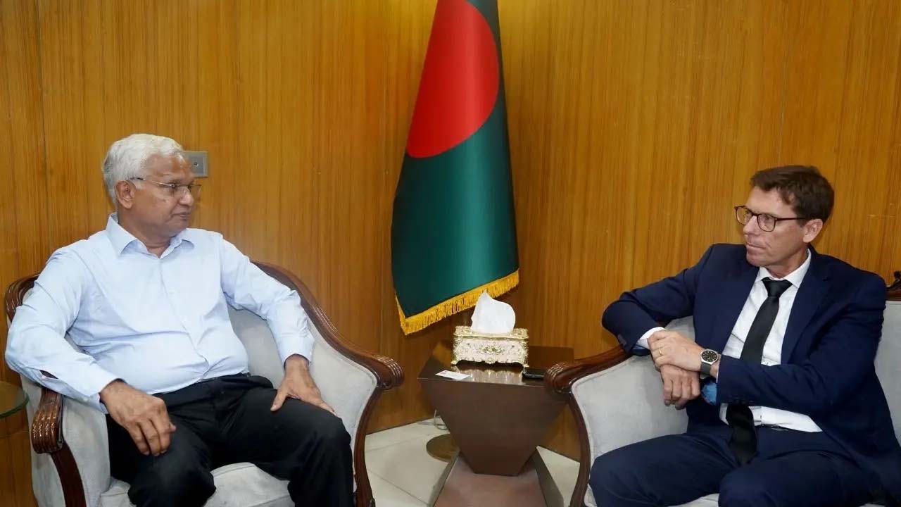তৃণমূল নারীদের প্রশিক্ষণ, কর্মসংস্থান ও সিড মানি দেওয়া হচ্ছে : মন্ত্রী