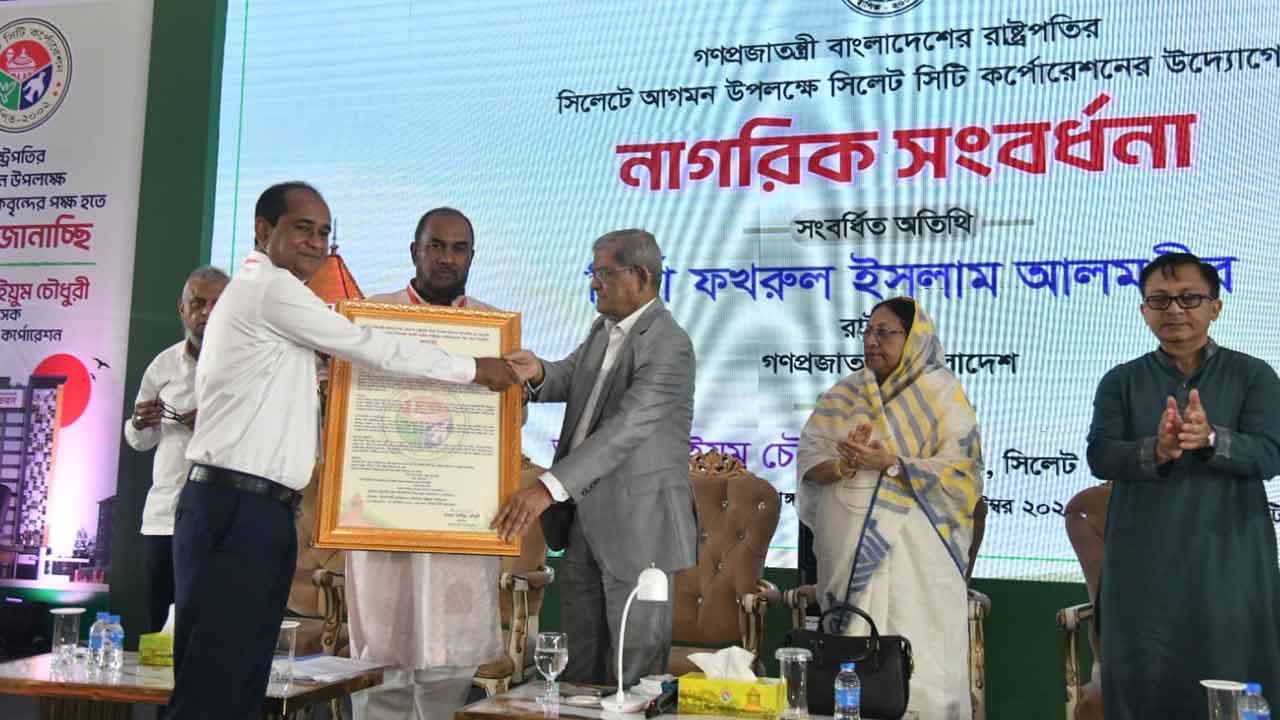 গণতন্ত্রকে রক্ষা করাটাই এখন সবচেয়ে বড় কাজ : রাষ্ট্রপতি