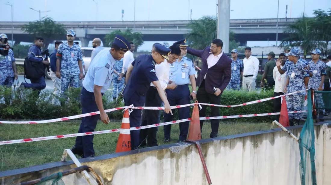 শাহজালালে দুর্ঘটনায় বিমান বাহিনীর ৩ সদস্যের মৃত্যু, কারণ খতিয়ে দেখার কথা জানালেন মন্ত্রী