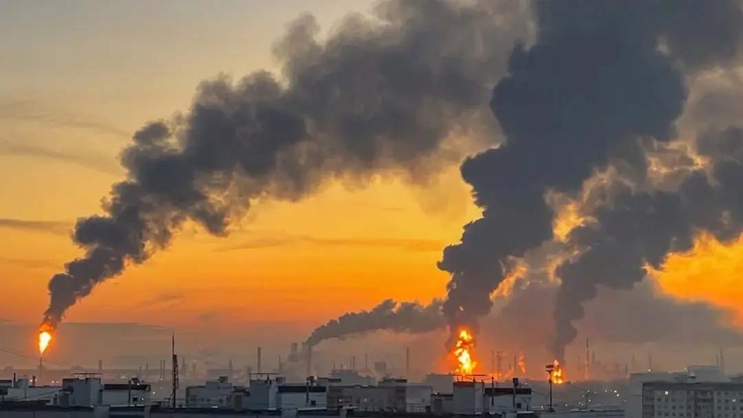 মস্কোতে ইউক্রেনের বিশাল ড্রোন হামলা