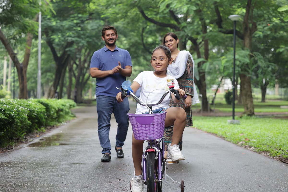 মেয়ে সন্তান হলে কি সত্যিই বাবার আয়ু বাড়ে?